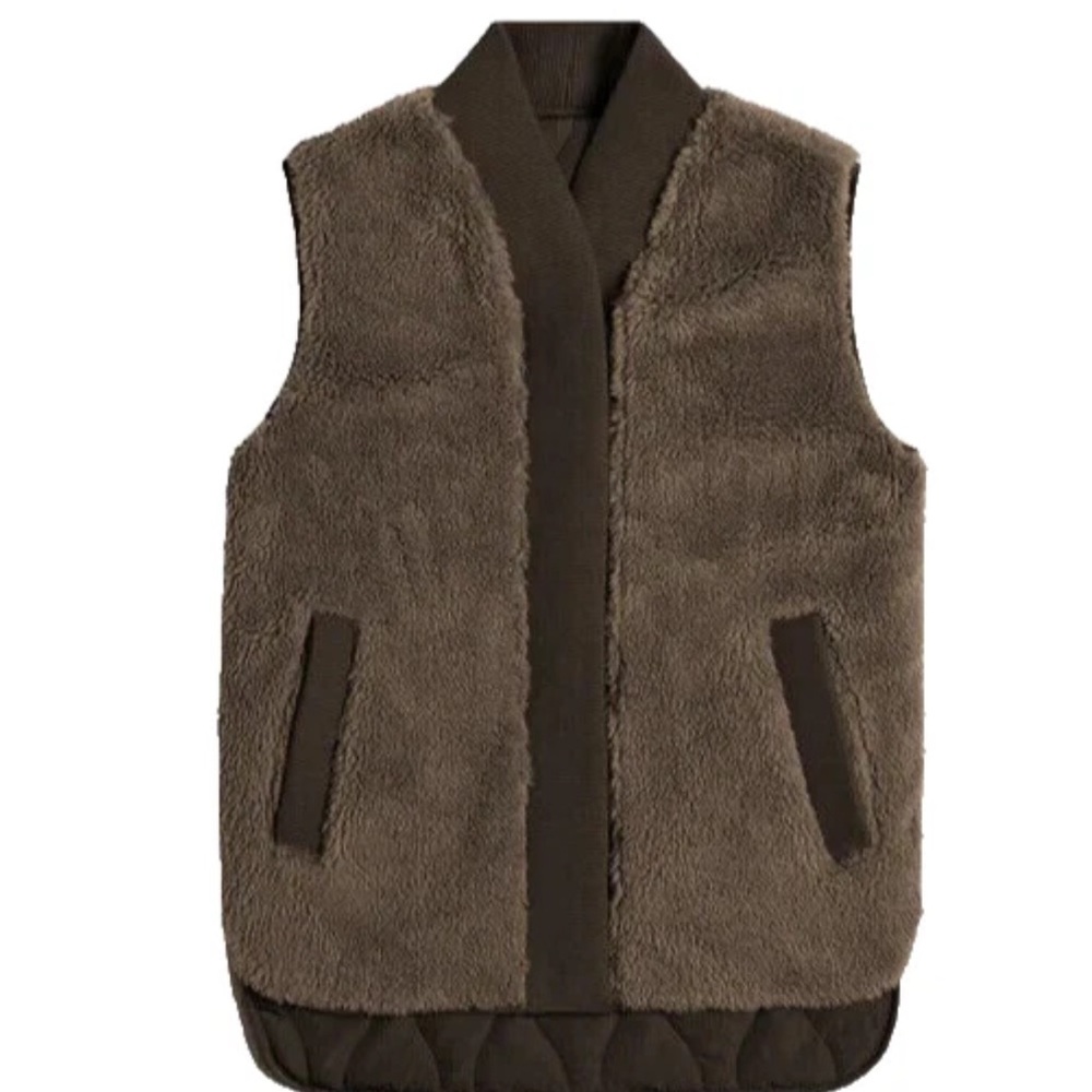 Varley Covey Quilted Reversible Vest - Picture 2 of 5